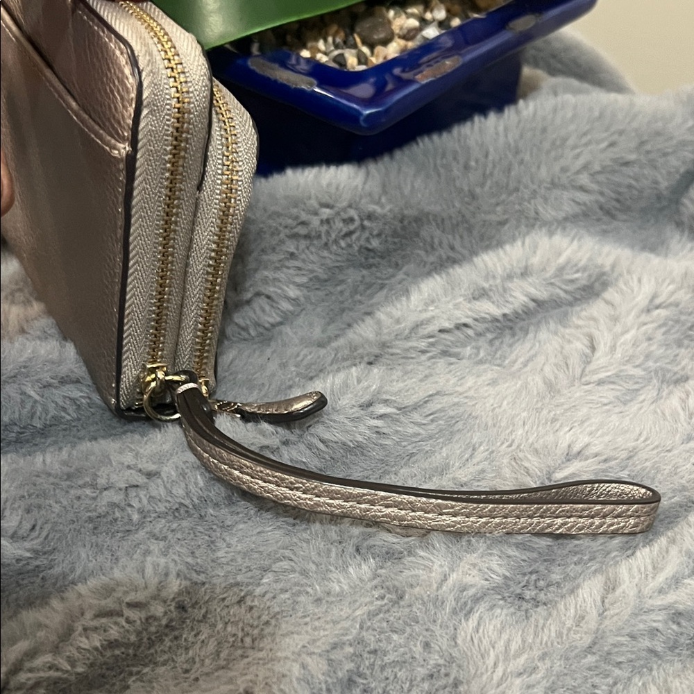 Coach Metallic Pewter Leather Wristlet Clutch - Picture 7 of 10